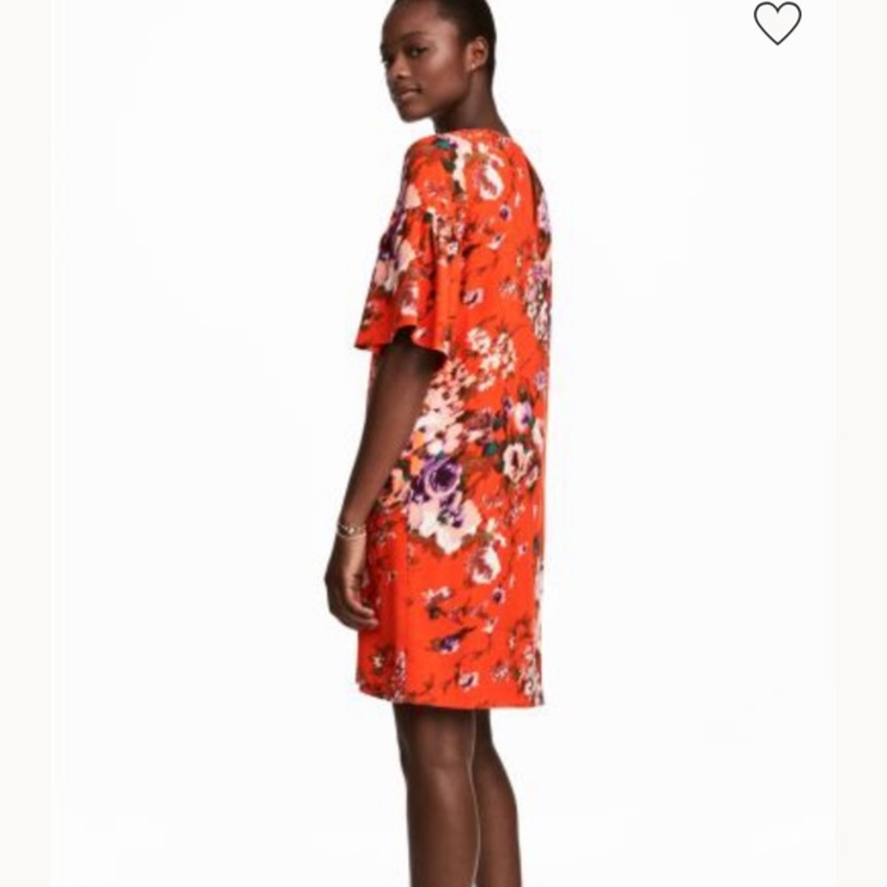 H&M orange floral ruffle sleeve dress size 4